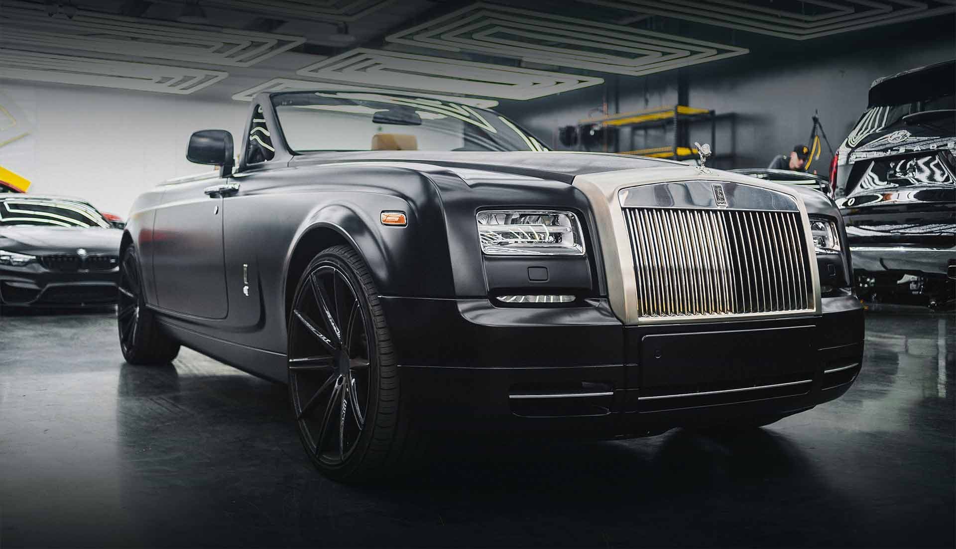 Luxury vehicle